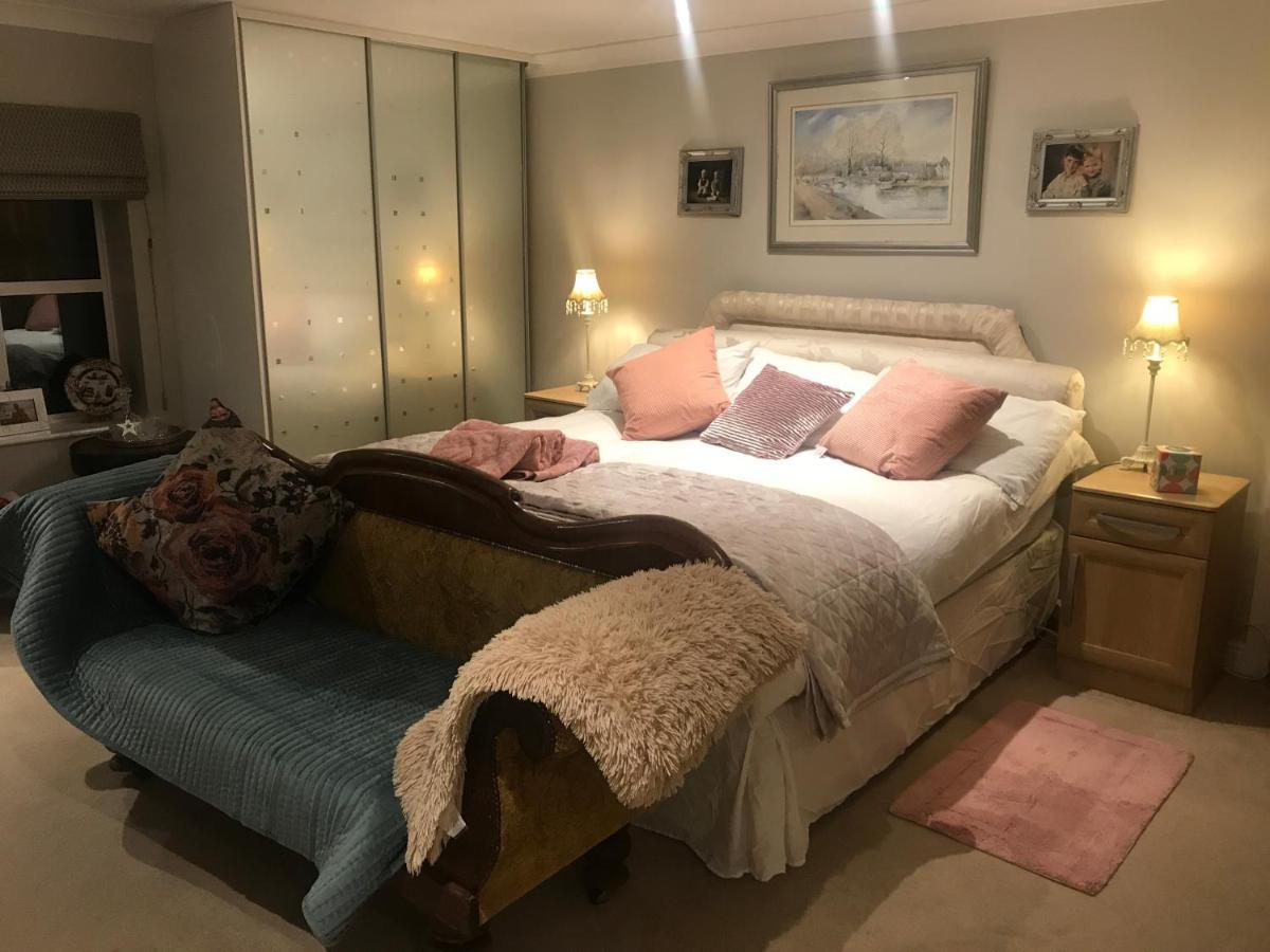 The Master Suite, Enjoy The Countryside In Style Ashover Extérieur photo
